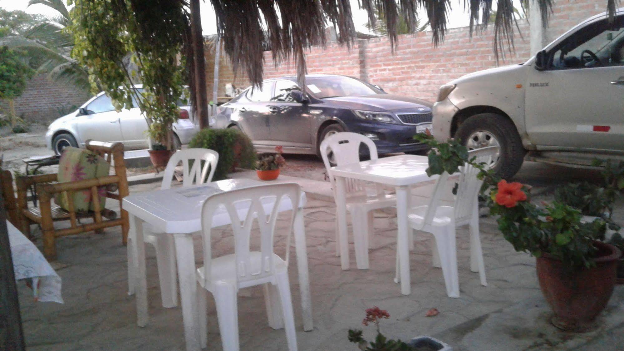 La Casa De Jessy Máncora Exterior foto