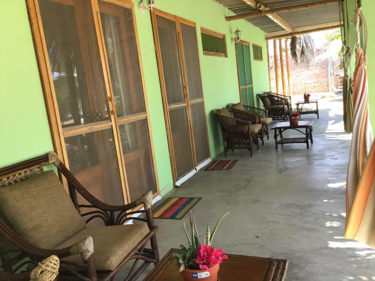 La Casa De Jessy Máncora Exterior foto